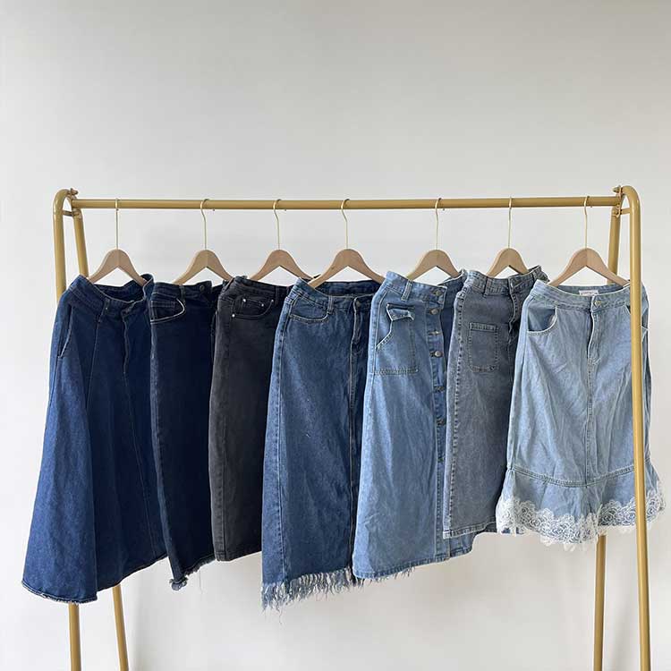 Usus Dominarum Denim Long Skirt