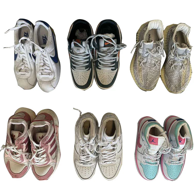 Usus Dominarum Internationalis Shoes