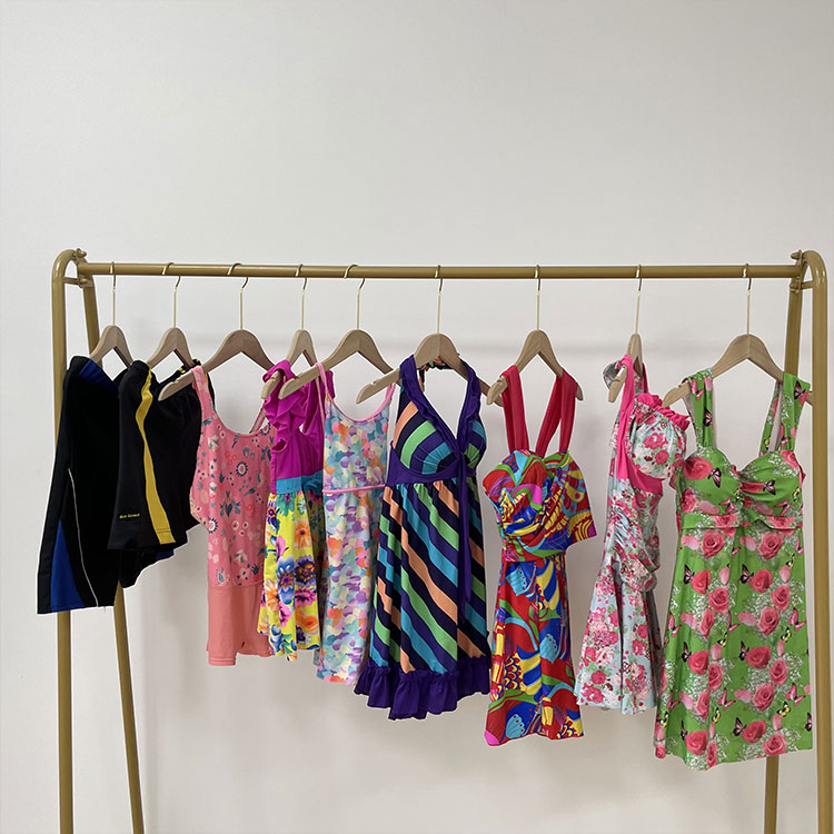 Used Natantes Suit Mixtum